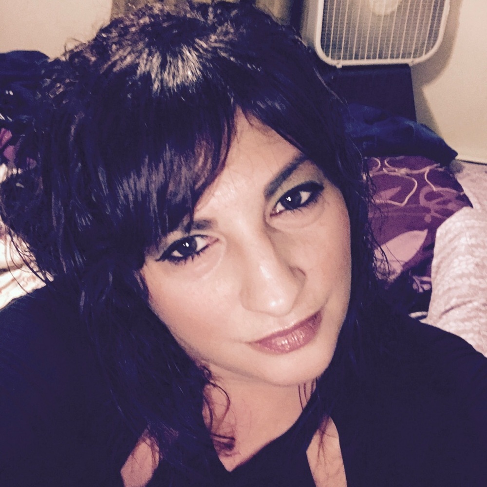 Meet your Posher, Myrna